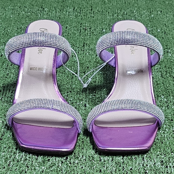 CHASE & CHLOE | ARABELLA EMBELLISHED DOUBLE STRAP METALLIC HEELS - NWOT! - Picture 9 of 16